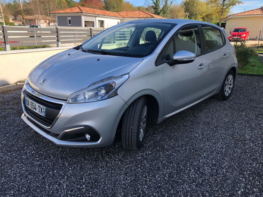 PEUGEOT 208 ACTIVE BUSINESS 1.6L HDI FAP 75cv 5P